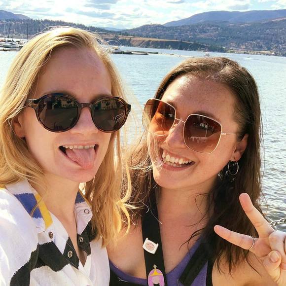 Meet your Posher, Kayleigh - Picture 1 of 1